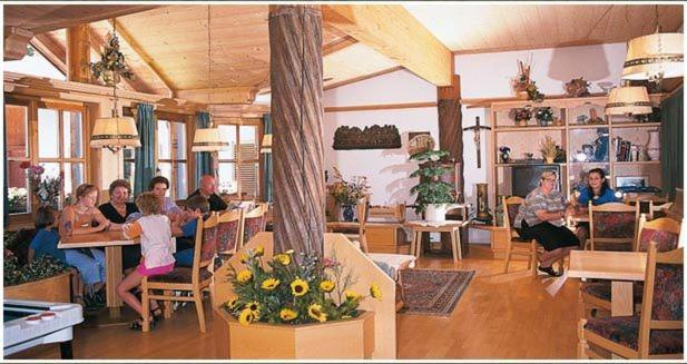 Burgfrieden Hotel Vipiteno Bagian luar foto