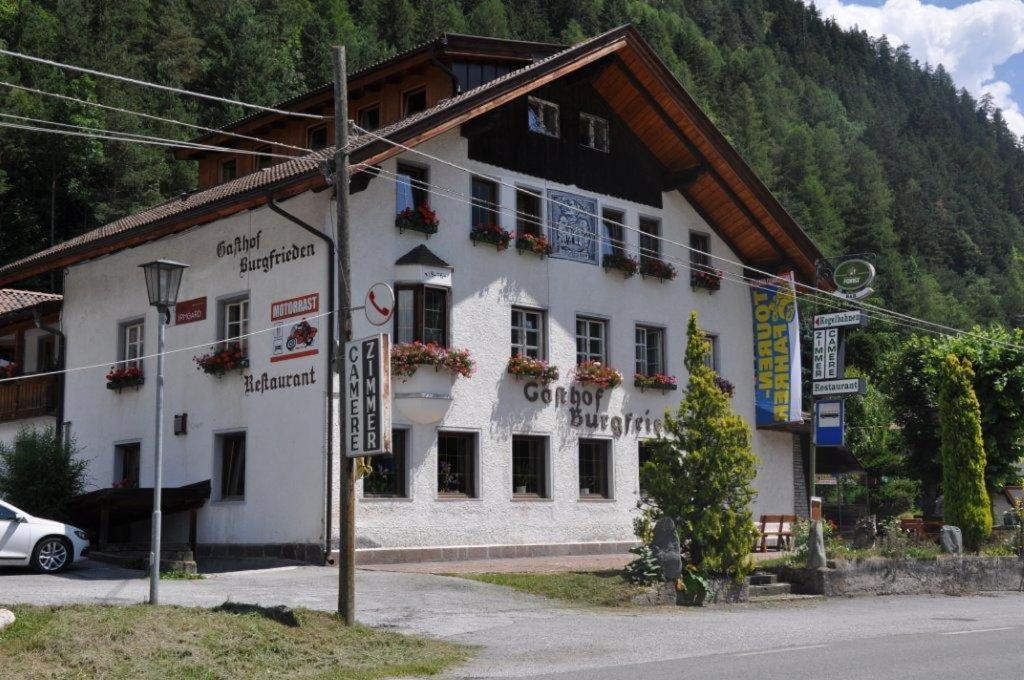 Burgfrieden Hotel Vipiteno Bagian luar foto