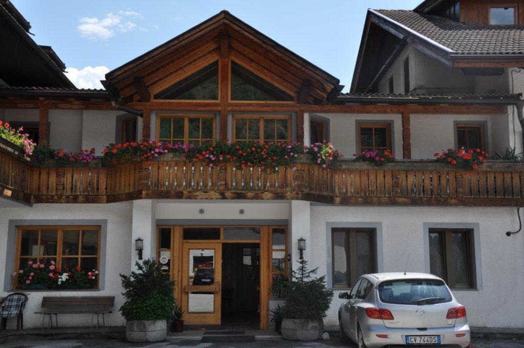Burgfrieden Hotel Vipiteno Bagian luar foto